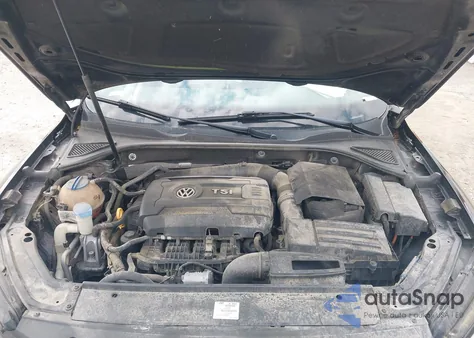 2016 Volkswagen Passat 1.8T S z USA, uszkodzony, nr VIN 1VWAS7A3XGC052774